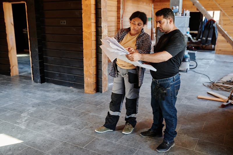 consulting a contractor